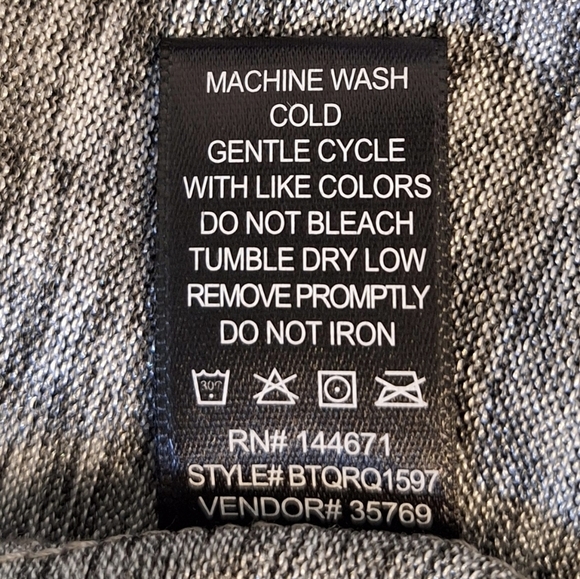 BKEBoutique Metallic Silver Top Going Out Y2K Fairycore Angelcore Evening - Picture 7 of 7